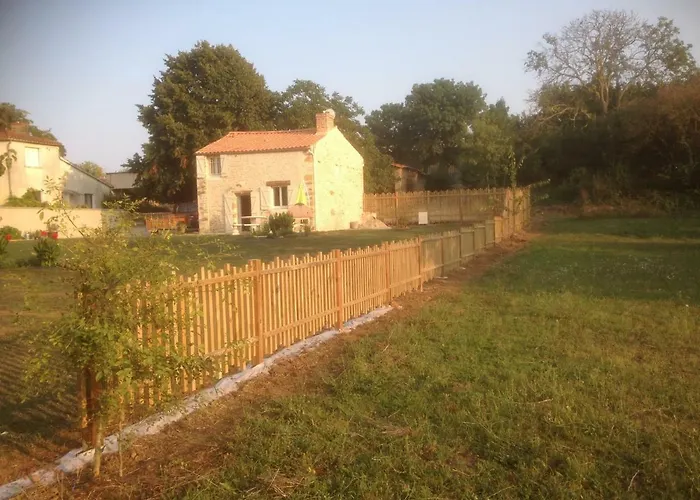 Le Puit Du Lavoir